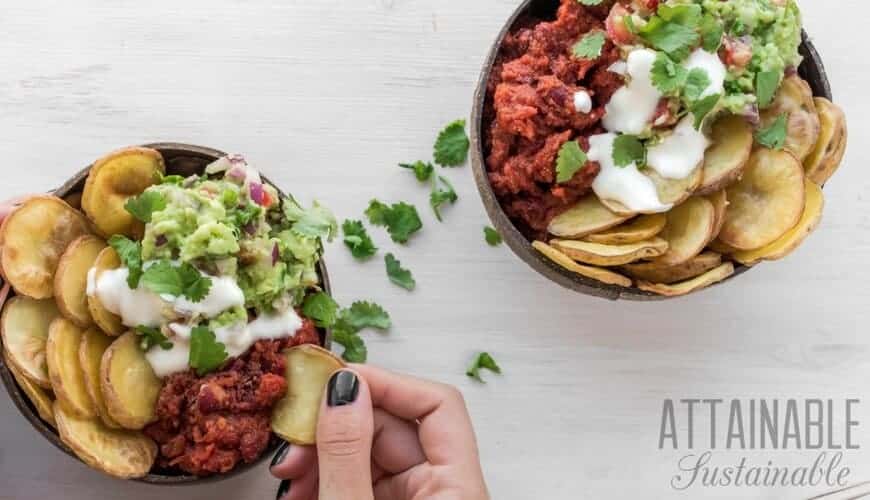 potato slices with chili and guacamole is a great budget recipe