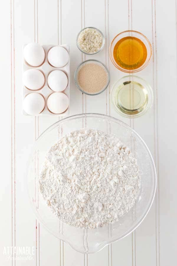 ingredients for sandwich bread loaf