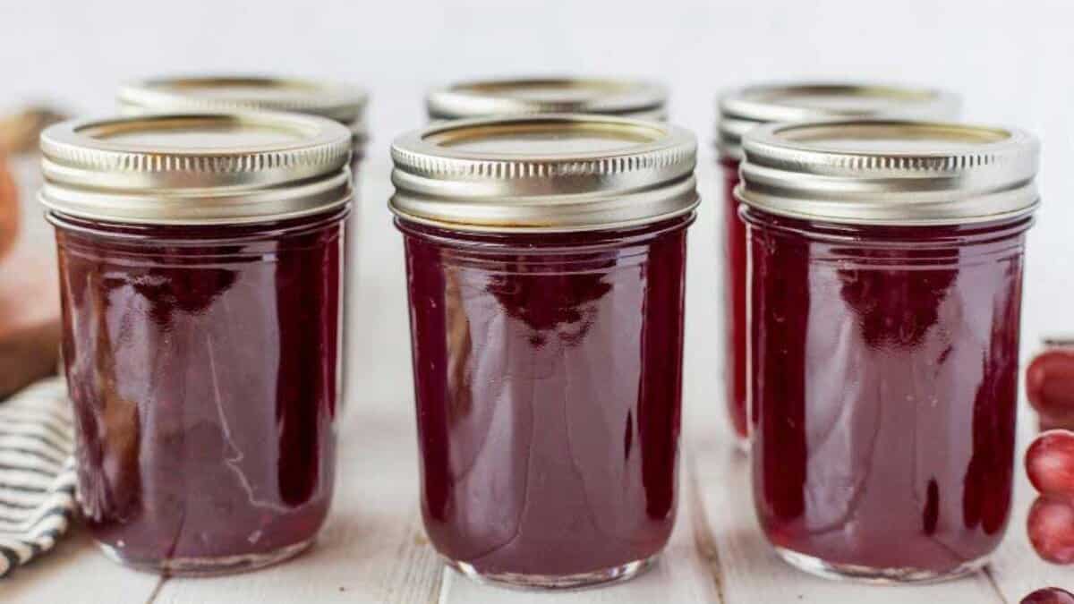 Canning Jam and Jelly Step by Step Guide to Succes