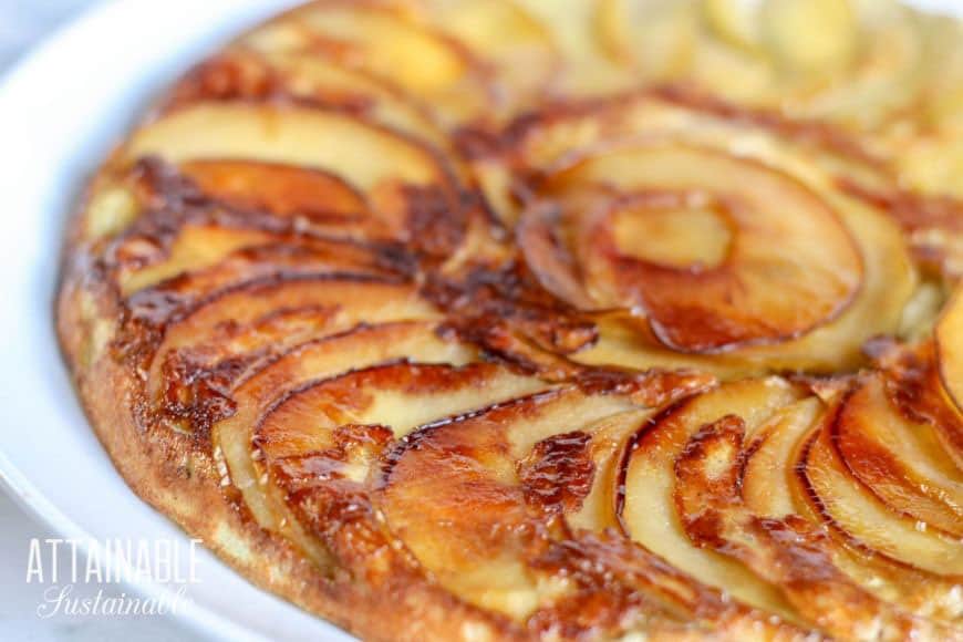 cooked apple dessert