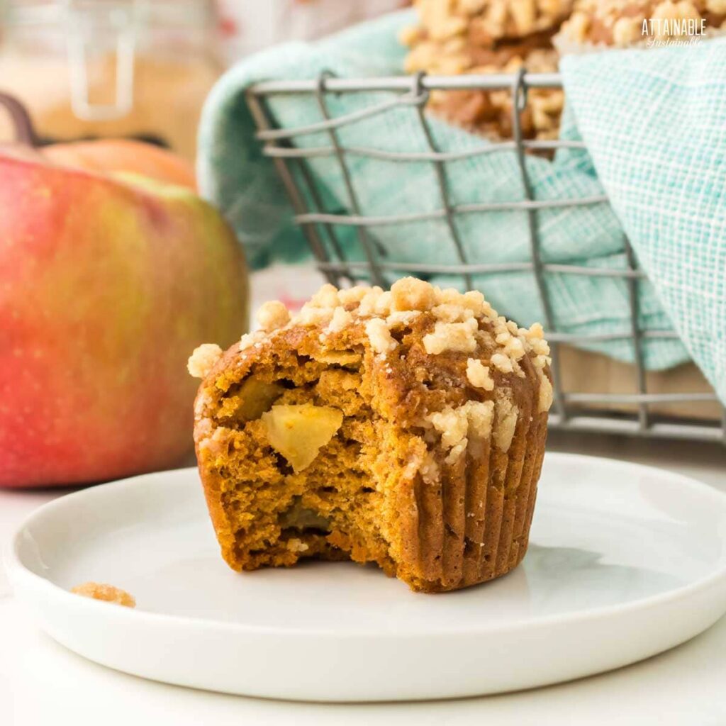 Streusel Topped Pumpkin Apple Muffins Attainable Sustainable®